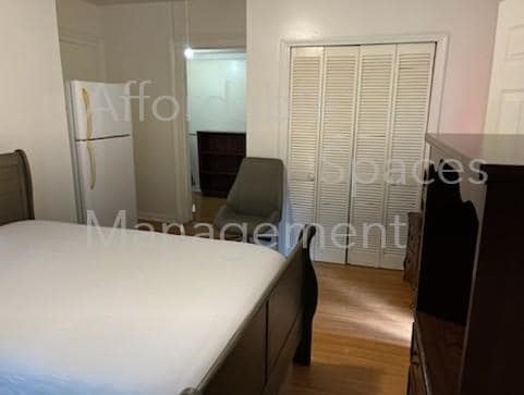 property at 160 Lamar St