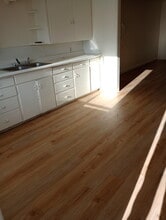 52 W 100 S, Unit 5 in Richfield, UT - Foto de edificio - Building Photo