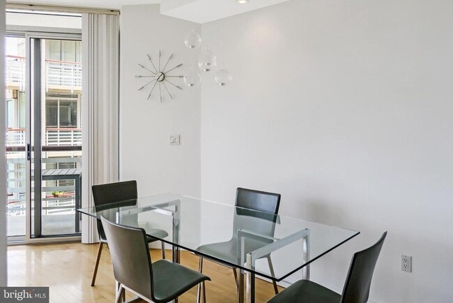 1300 13th St NW in Washington, DC - Building Photo - Building Photo