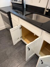 1384 W 83rd St in Cleveland, OH - Foto de edificio - Building Photo