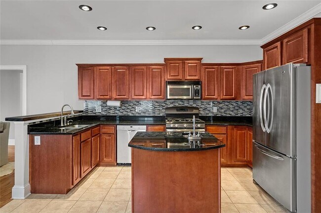 372 Clifford Ave NE in Atlanta, GA - Building Photo - Building Photo