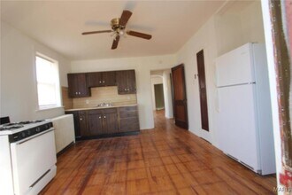 5424 Rhodes Ave in St. Louis, MO - Building Photo - Building Photo
