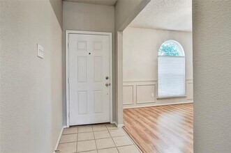 3229 Spring Crest Ct in Hurst, TX - Building Photo - Building Photo