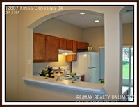 12807 Kings Crossing Dr photo'