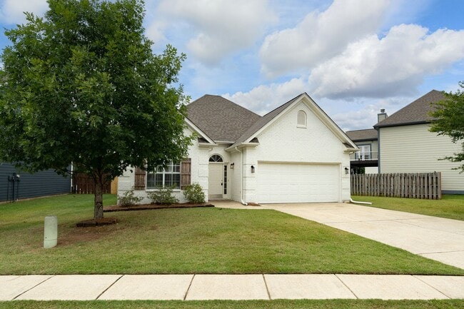 property at 1621 Old Cahaba Ct