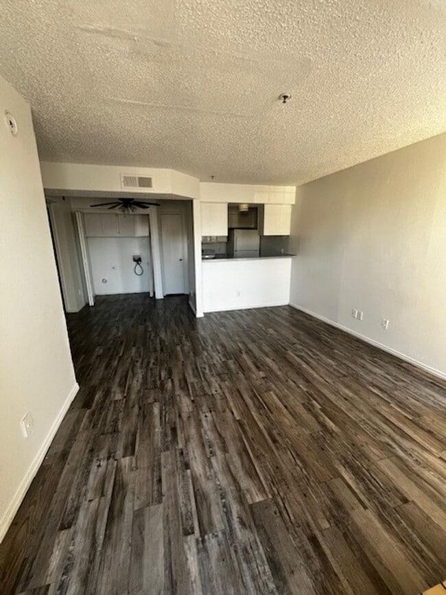 Bennett Place Apartments in Dallas, TX - Foto de edificio - Building Photo