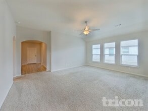 304 Micah Ln in Ferris, TX - Building Photo - Building Photo