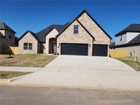 2700 SW Blustery Dr in Bentonville, AR - Building Photo