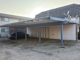 2514 14th Ave, Unit A in Kingsburg, CA - Foto de edificio - Building Photo