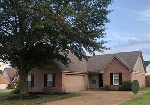 9433 Huron Dr in Olive Branch, MS - Building Photo