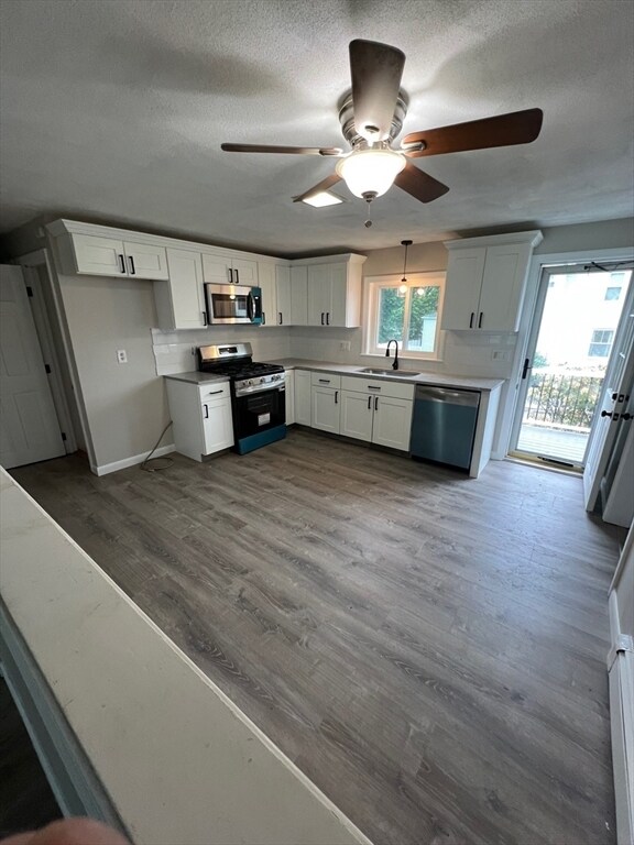 property at 103 E Foster St