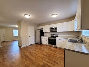 962 Beverly Dr in Abingdon, VA - Building Photo - Building Photo