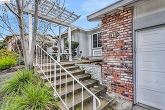 909 Halite Way in Antioch, CA - Building Photo - Building Photo