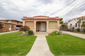 9527 Los Angeles St in Bellflower, CA - Building Photo - Building Photo