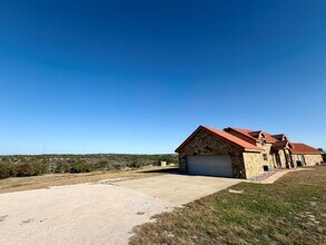 8256 US-183 in Briggs, TX - Building Photo - Building Photo