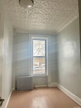 110 Somers St in Brooklyn, NY - Building Photo - Building Photo