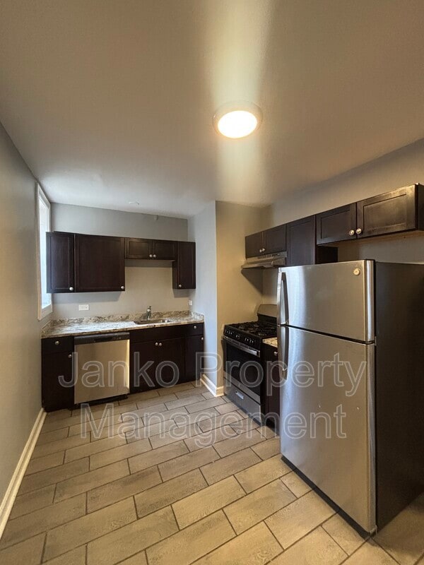 2914 W 64th St in Chicago, IL - Building Photo - Building Photo