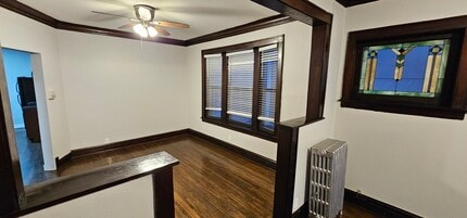 3823 N Drake Ave, Unit 1 in Chicago, IL - Foto de edificio - Building Photo