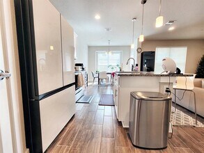 11321 Gadsen Ln in Austin, TX - Building Photo - Building Photo