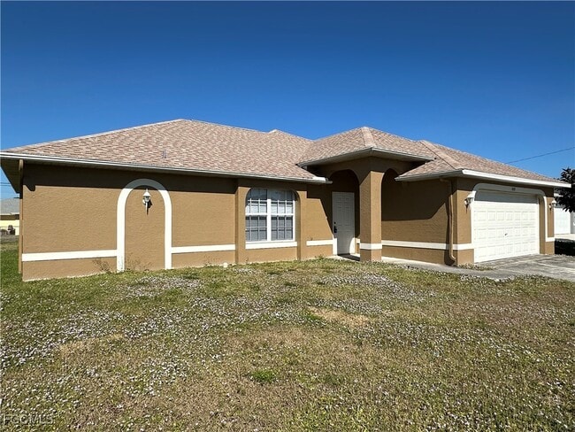1405 SW 10th St in Cape Coral, FL - Building Photo - Building Photo