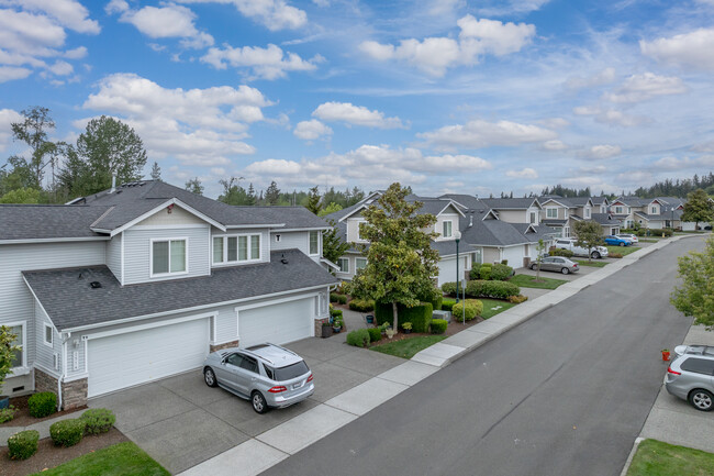 The Pointe at Crosswater Condominiums in Lake Stevens, WA - Building Photo - Building Photo