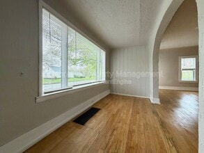 2145 8th St in Muskegon Heights, MI - Building Photo - Building Photo