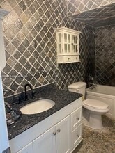 4200 NW 3rd Ct, Unit 324 in Plantation, FL - Foto de edificio - Building Photo