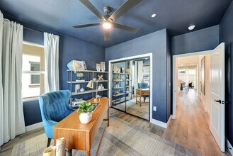 143 N Un St in Hanford, CA - Building Photo - Building Photo