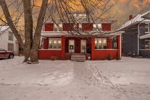 22216 Park St in Dearborn, MI - Building Photo