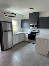 116 W Campeche Ave in Alton, TX - Building Photo - Building Photo