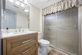 100 Lands End Blvd, Unit 318 in Myrtle Beach, SC - Foto de edificio - Building Photo