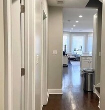 2736 N Wilton Ave, Unit 2 in Chicago, IL - Building Photo - Building Photo