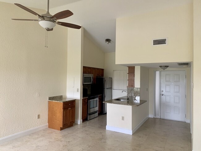 property at 2841 N Oakland Forest Dr