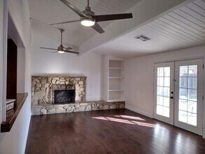 3201 Kaibab Ave in Bakersfield, CA - Building Photo - Building Photo