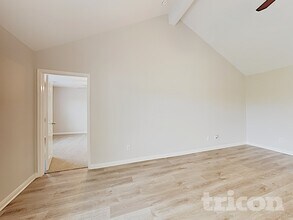 111 Drover Ridge Rd in Newark, TX - Building Photo - Building Photo