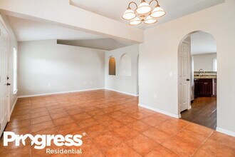 643 Crane Dr in Kissimmee, FL - Foto de edificio - Building Photo