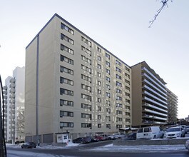 The Carson in Ottawa, ON - Building Photo - Building Photo