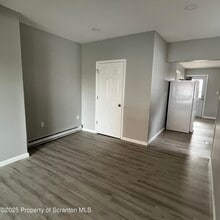 344 Pear St in Scranton, PA - Building Photo - Building Photo
