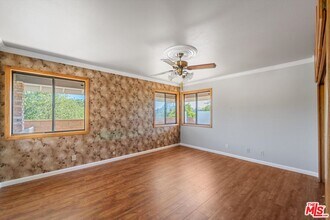 44310 Vía Barranca in Temecula, CA - Building Photo - Building Photo