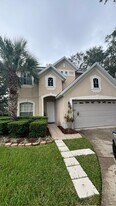 2821 Eagle Claw Ct in Kissimmee, FL - Building Photo