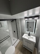 7805 Central Ave in Burbank, IL - Building Photo - Building Photo