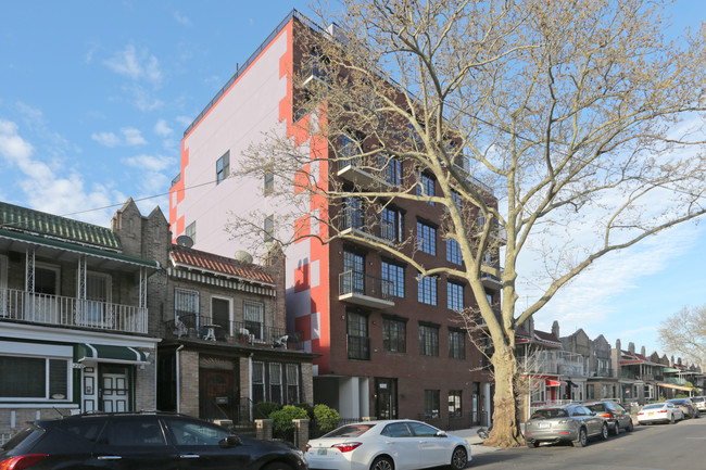 262-264 Sullivan Pl in Brooklyn, NY - Foto de edificio - Building Photo