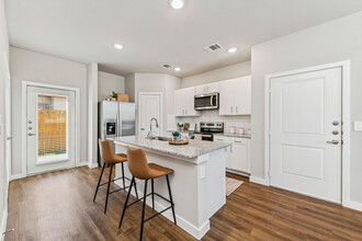 Cottages at Lindsey Place in Anna, TX - Foto de edificio - Interior Photo