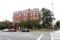 147-149 R St NE in Washington, DC - Foto de edificio - Building Photo