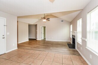 2777 Ward Lake Ln in Ellenwood, GA - Building Photo - Building Photo