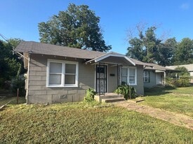 1714 Center St in San Antonio, TX - Building Photo