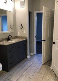 624 Bristol Village Dr photo'