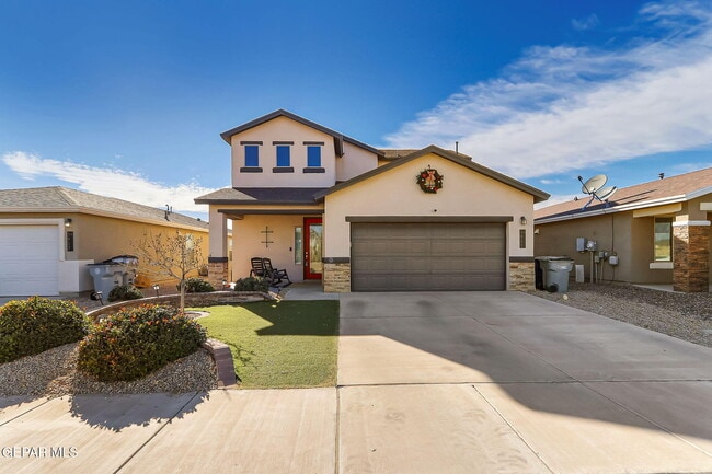 property at 3921 Desert Dunes Dr