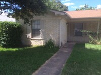 1509-1511 Hillside Dr in College Station, TX - Building Photo - Building Photo