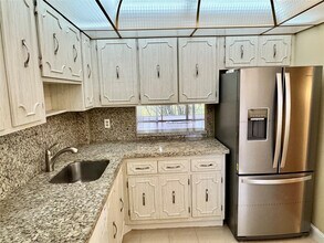 3351 S Palm Aire Dr in Pompano Beach, FL - Building Photo - Building Photo